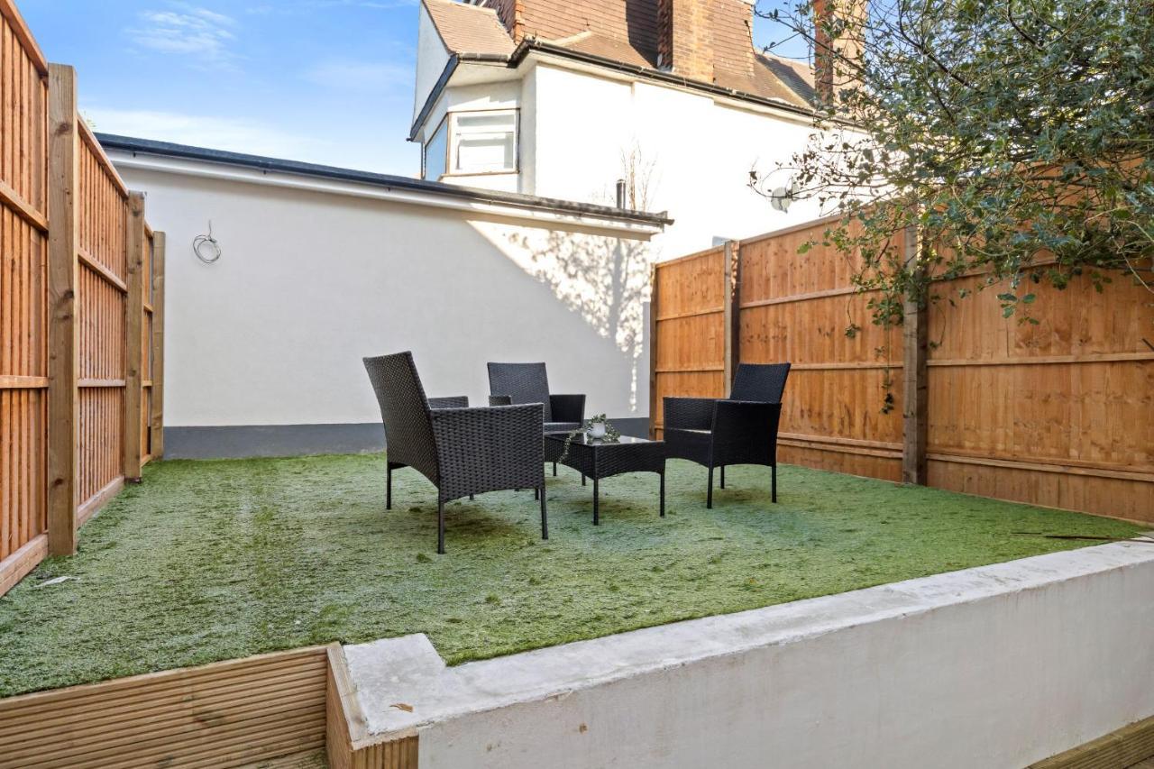 Star London Vivian Avenue 2-Bed Retreat With Garden Apartment The Hyde Luaran gambar